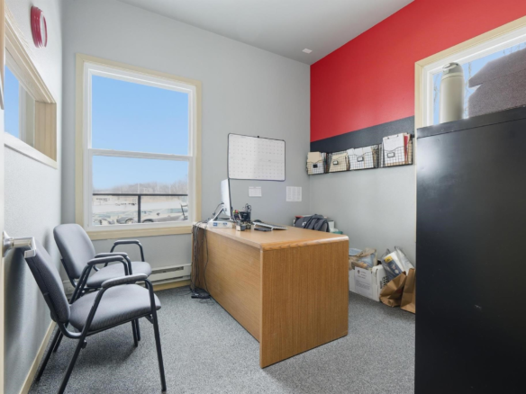14_private_office
