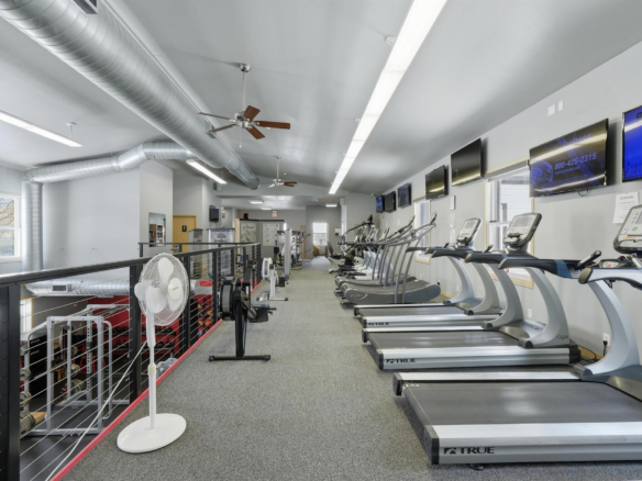 22_upper_mezzanine_treadmill_row.webp