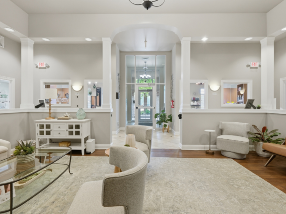 salon-de-luxe-02-1784671072318911205.webp